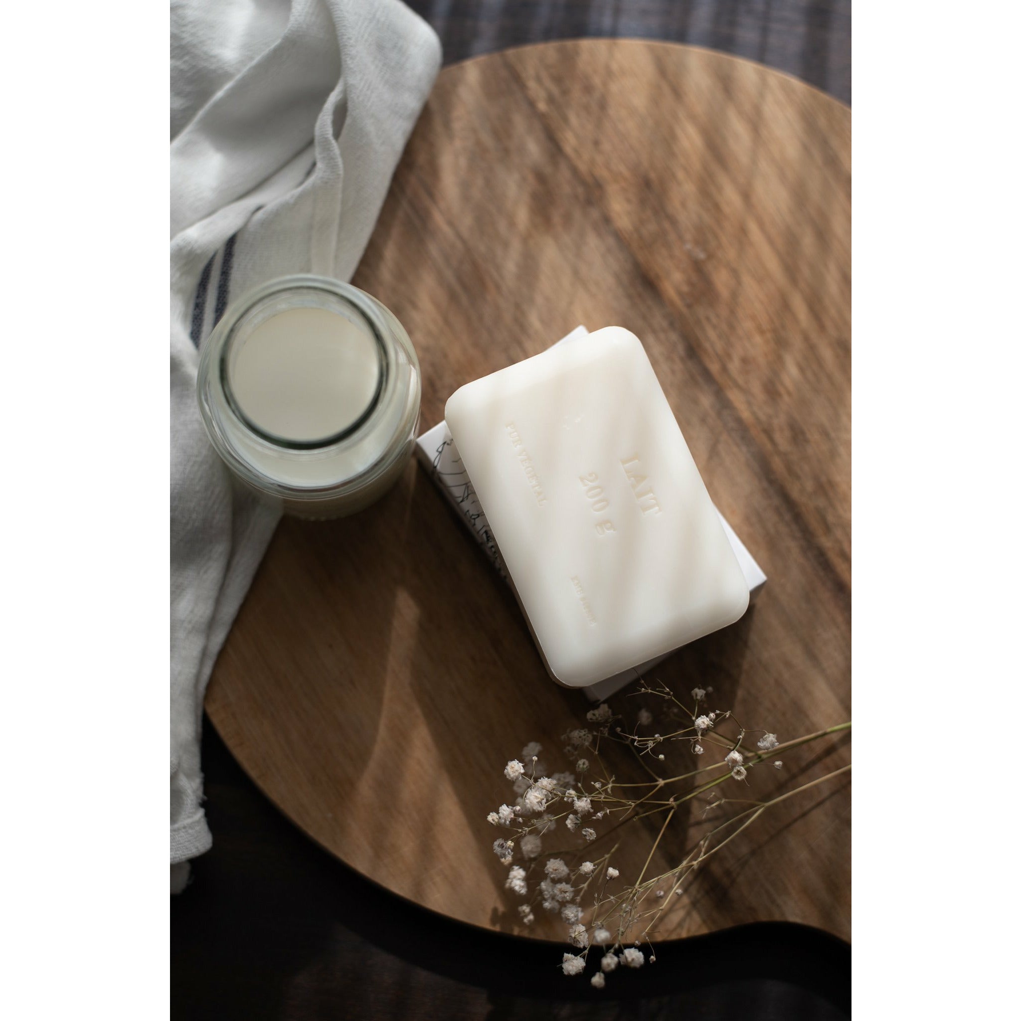 Lothantique Milk Bar Soap 