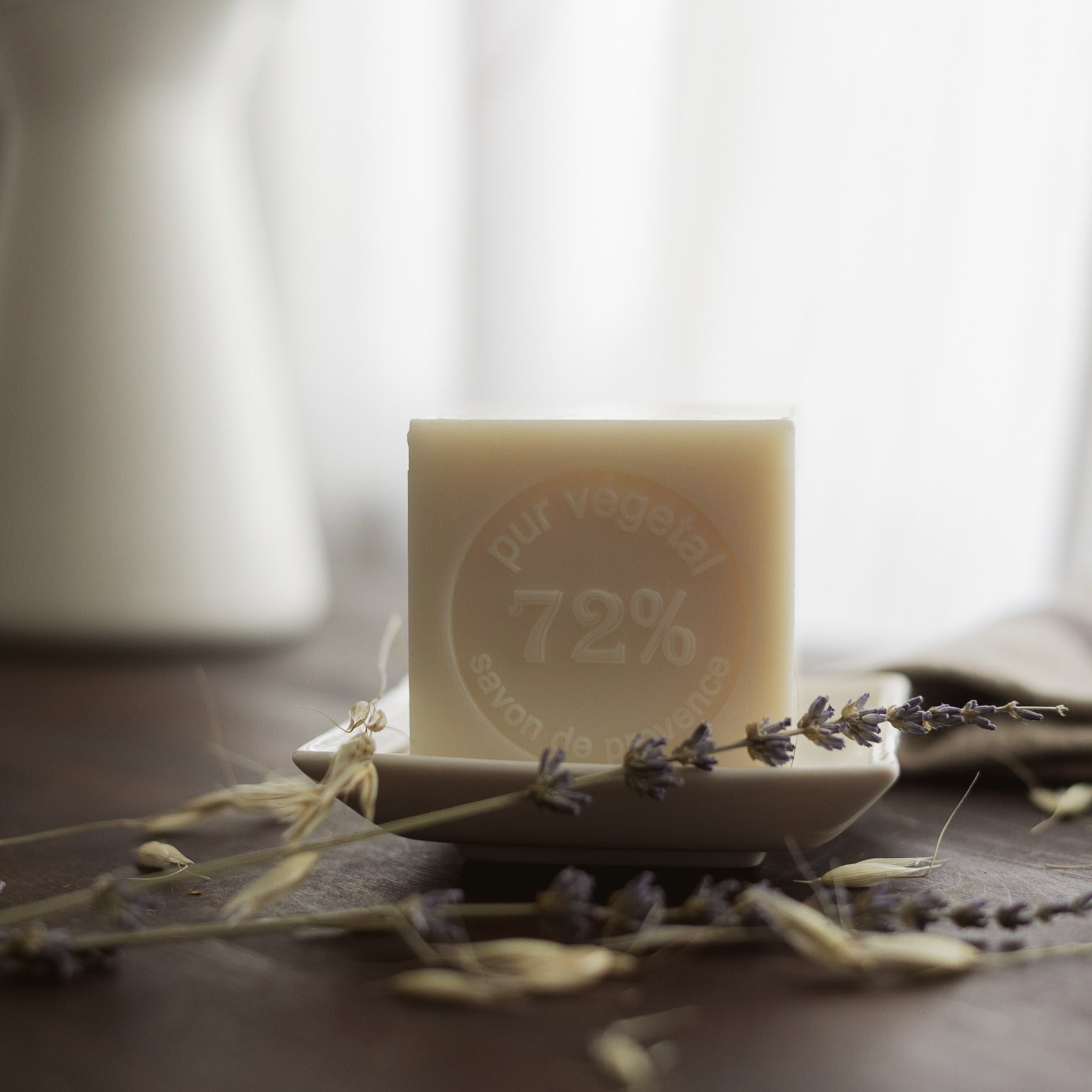 Savon De Marseille 400g soap block variation features 72% vegetable oils, zero fragrance and a buttery soft finish